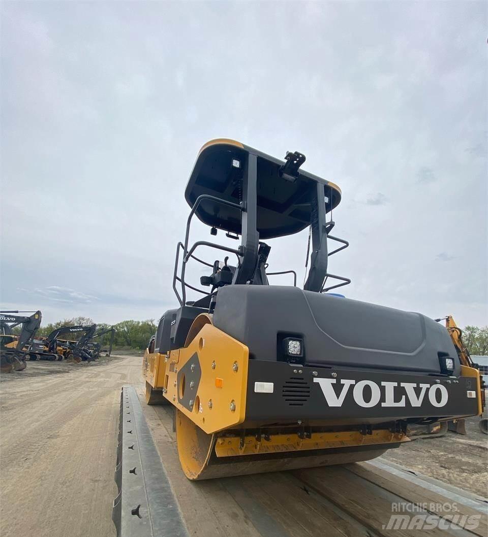 Volvo DD110C Çift tamburlu silindirler