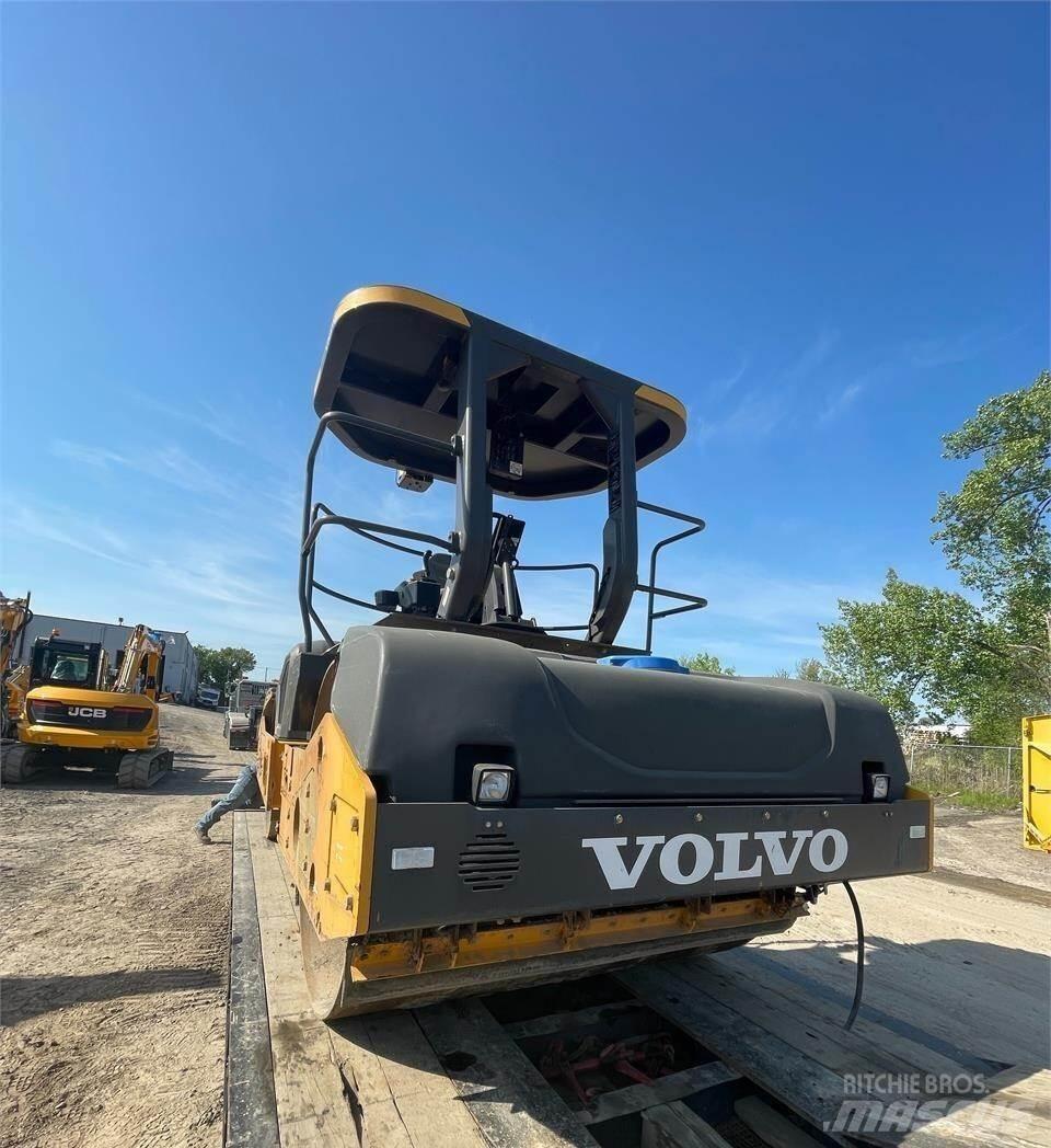 Volvo DD120C Çift tamburlu silindirler