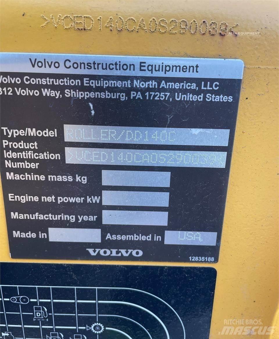 Volvo DD140C Çift tamburlu silindirler