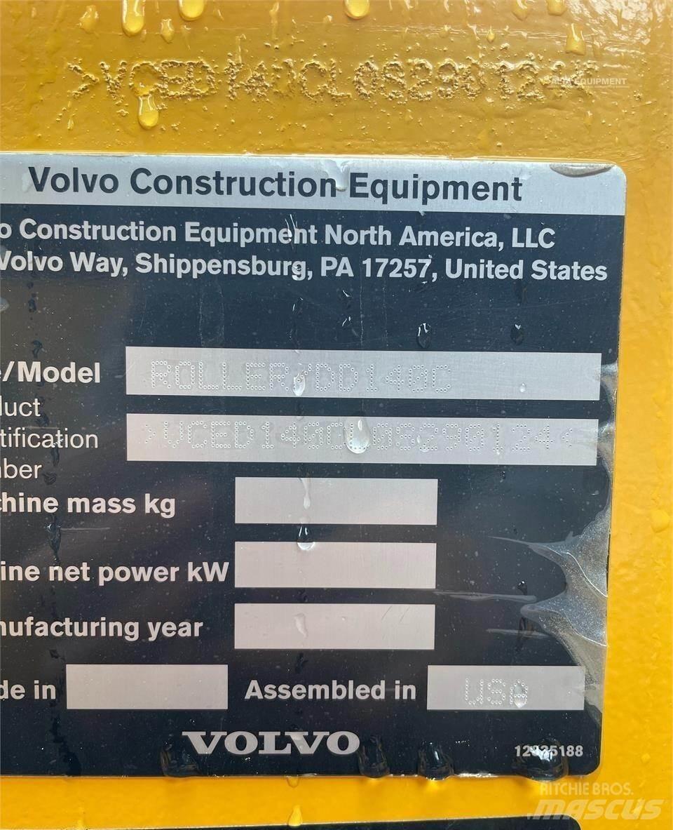Volvo DD140C Çift tamburlu silindirler
