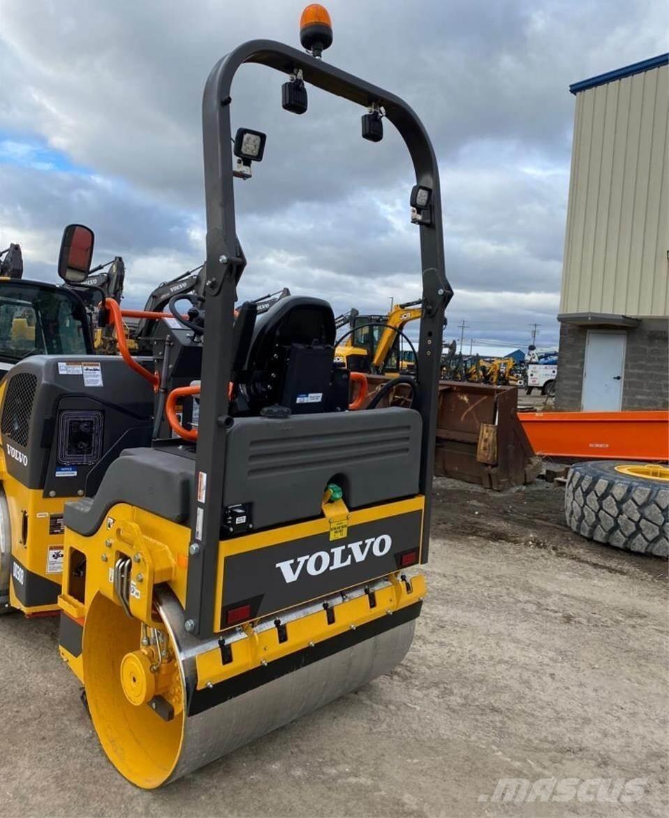Volvo DD30B Çift tamburlu silindirler