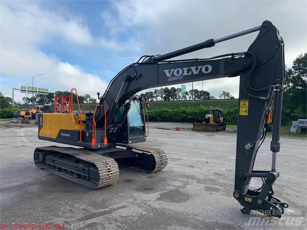 Volvo EC200EL Paletli ekskavatörler