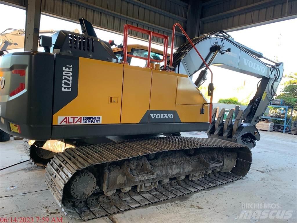 Volvo EC220EL Paletli ekskavatörler