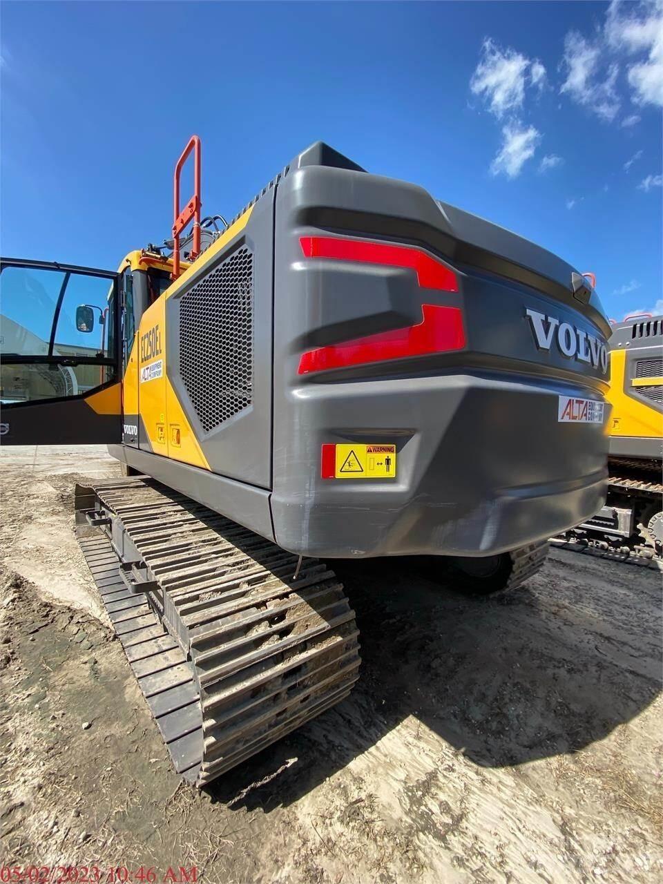 Volvo EC250EL Paletli ekskavatörler
