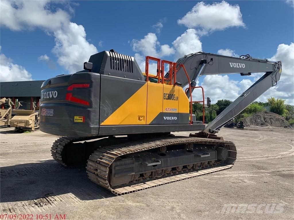 Volvo EC300E LR Paletli ekskavatörler
