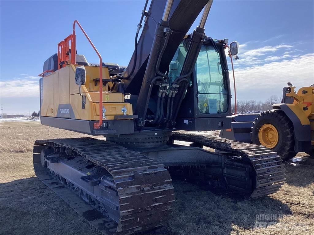 Volvo EC350EL Paletli ekskavatörler