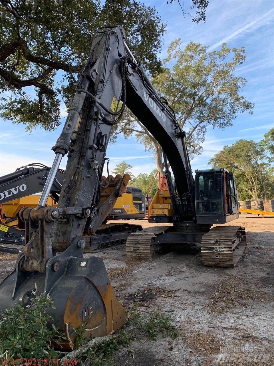 Volvo EC350EL Paletli ekskavatörler
