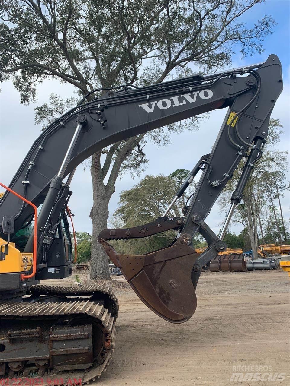 Volvo EC350EL Paletli ekskavatörler