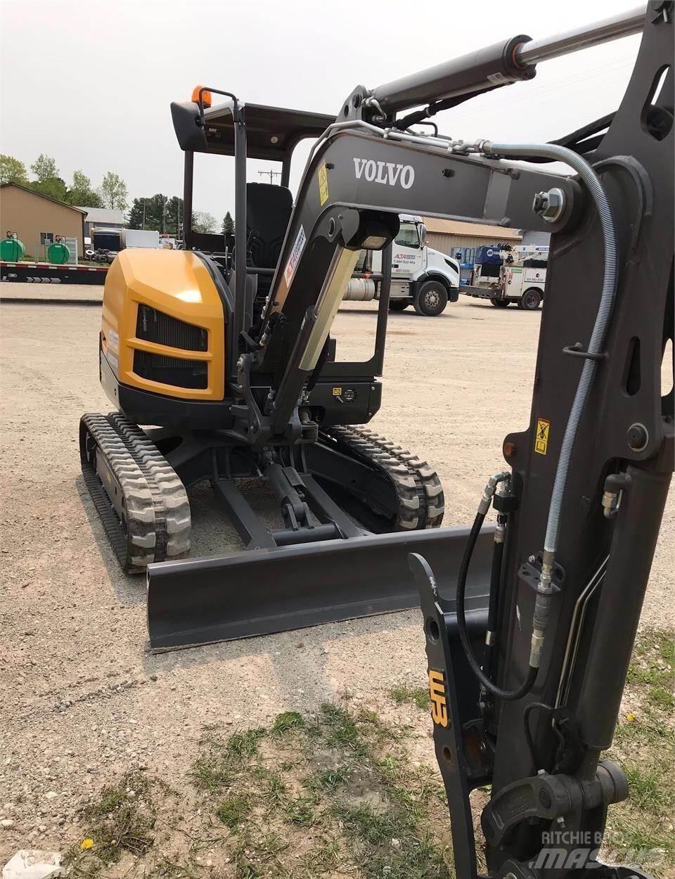Volvo EC35D Mini ekskavatörler, 7 tona dek