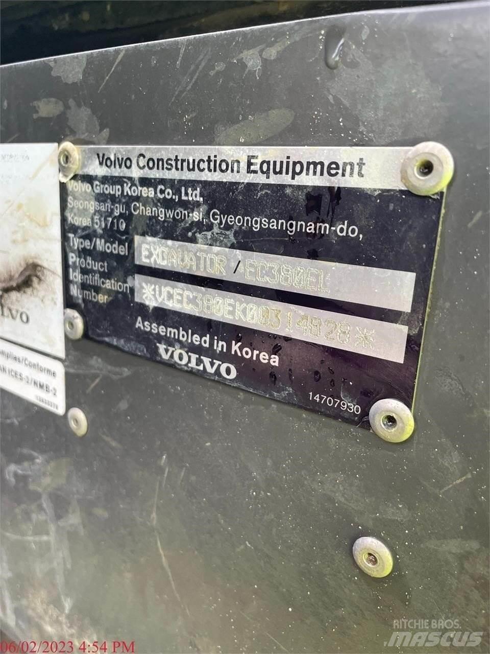 Volvo EC380EL Paletli ekskavatörler