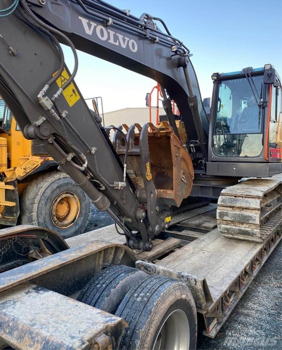 Volvo ECR145EL Paletli ekskavatörler