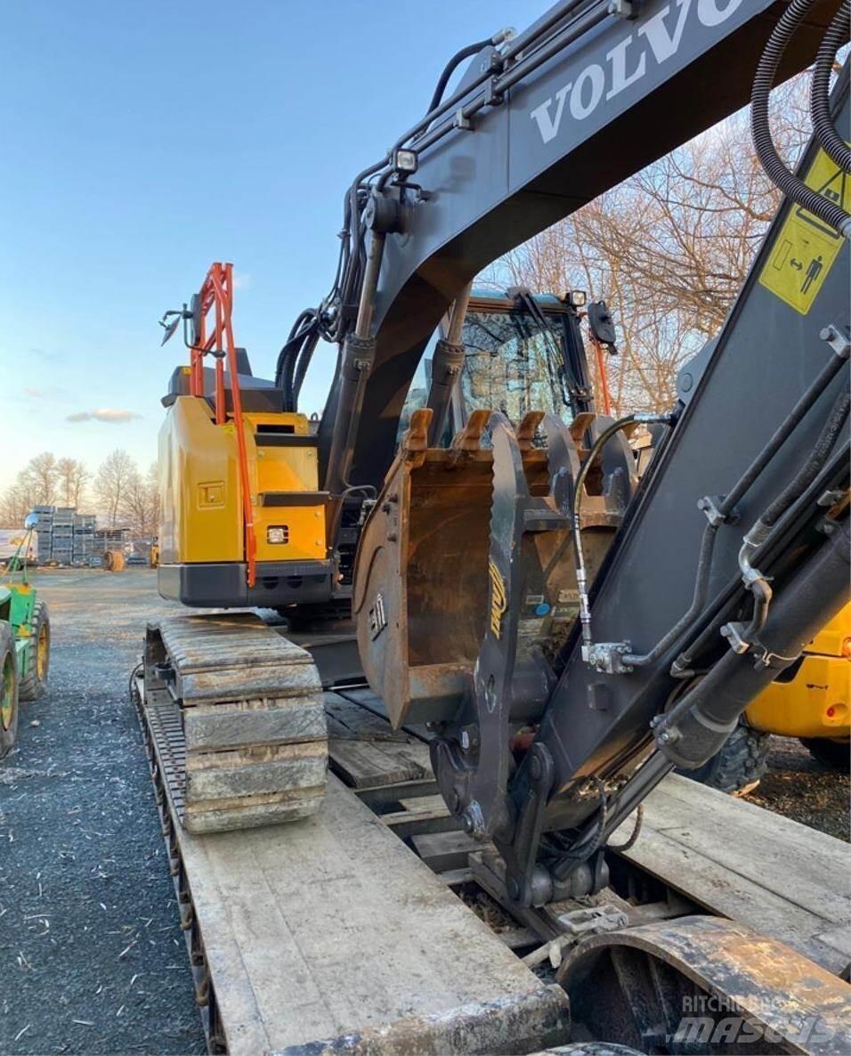 Volvo ECR145EL Paletli ekskavatörler