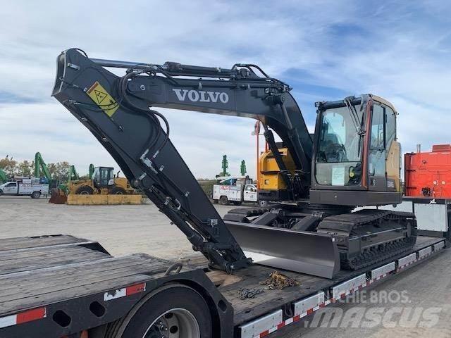 Volvo ECR145EL Paletli ekskavatörler