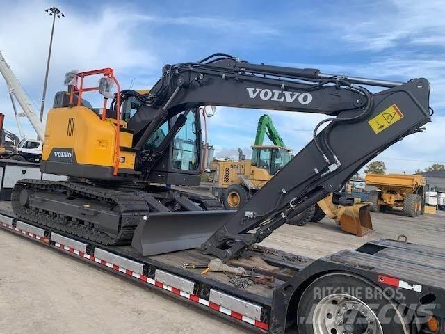 Volvo ECR145EL Paletli ekskavatörler