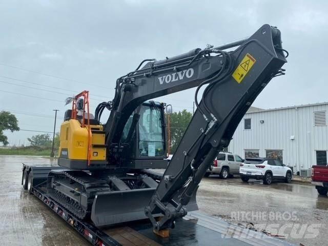 Volvo ECR145EL Paletli ekskavatörler