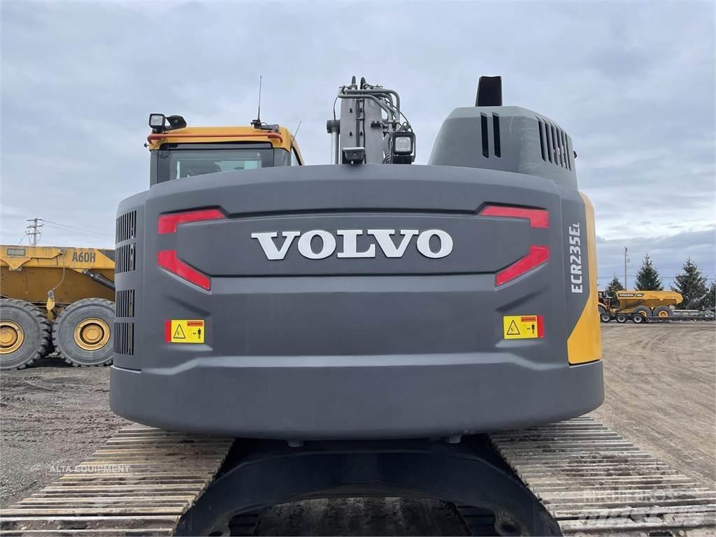 Volvo ECR235EL Paletli ekskavatörler