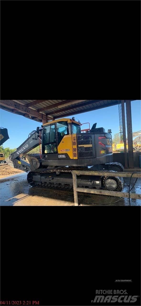 Volvo ECR235EL Paletli ekskavatörler