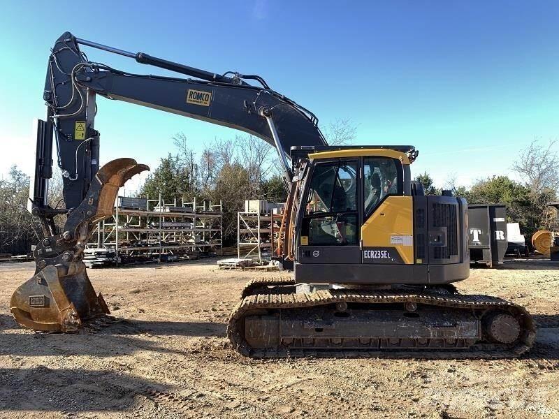 Volvo ECR235EL Paletli ekskavatörler