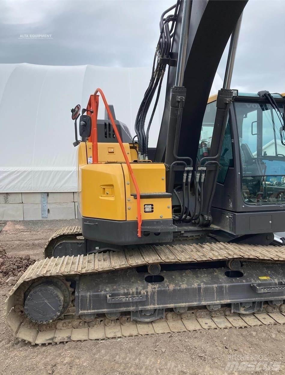 Volvo ECR235EL Paletli ekskavatörler