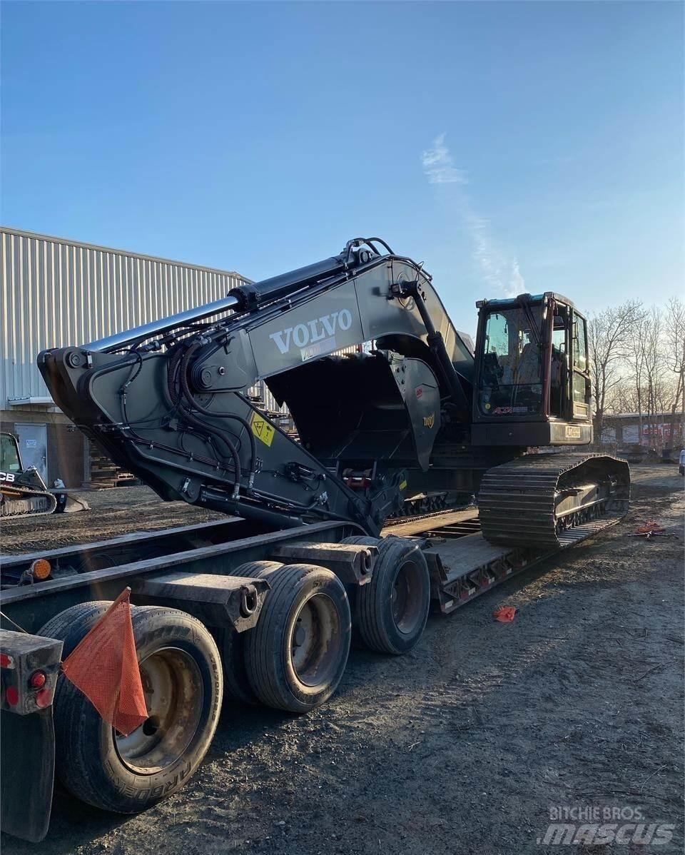 Volvo ECR355EL Paletli ekskavatörler