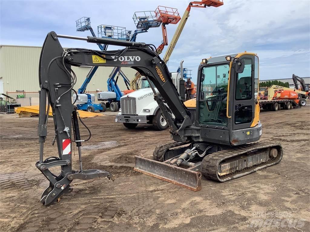 Volvo ECR58D Paletli ekskavatörler
