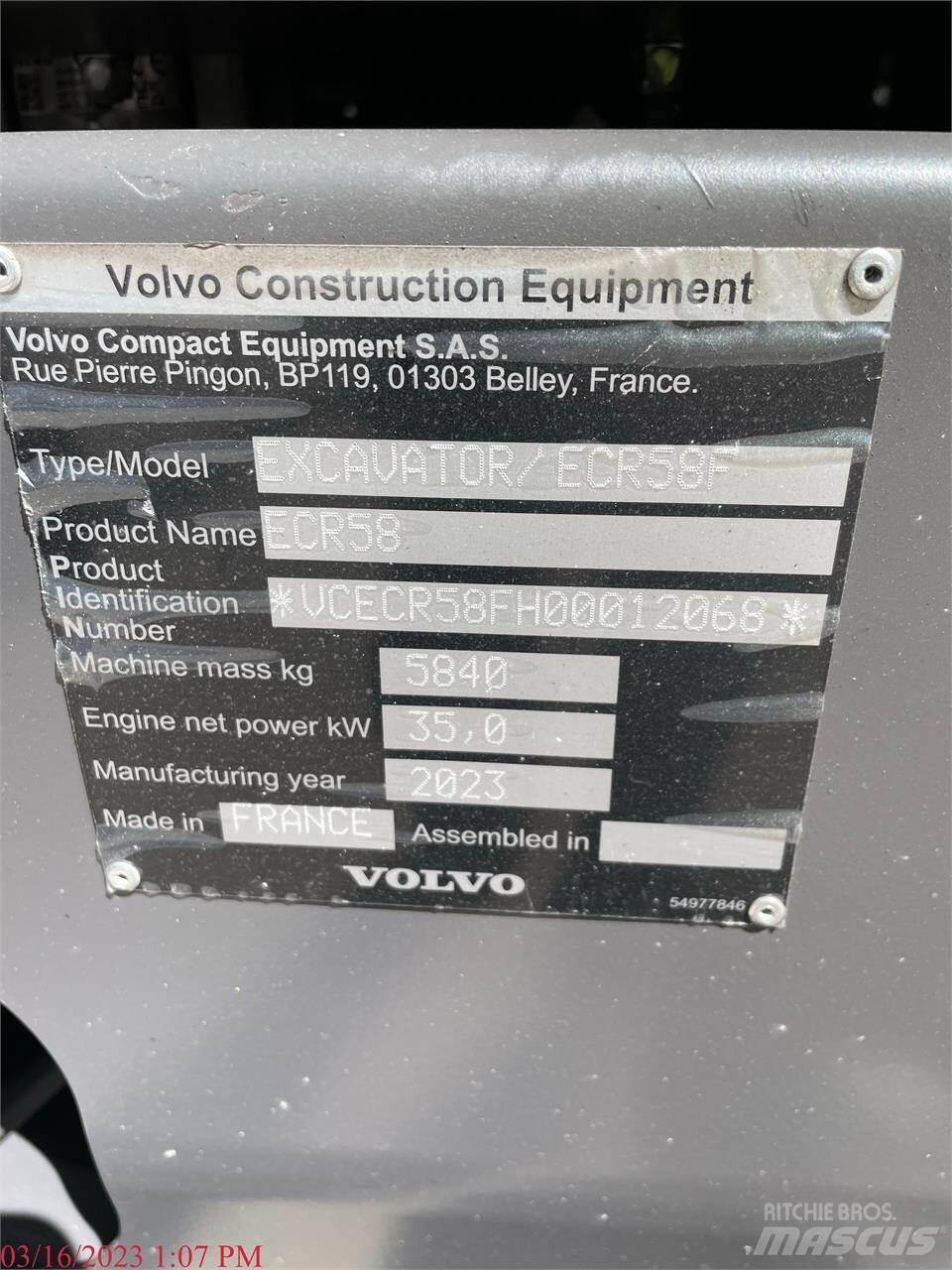 Volvo ECR58F Paletli ekskavatörler