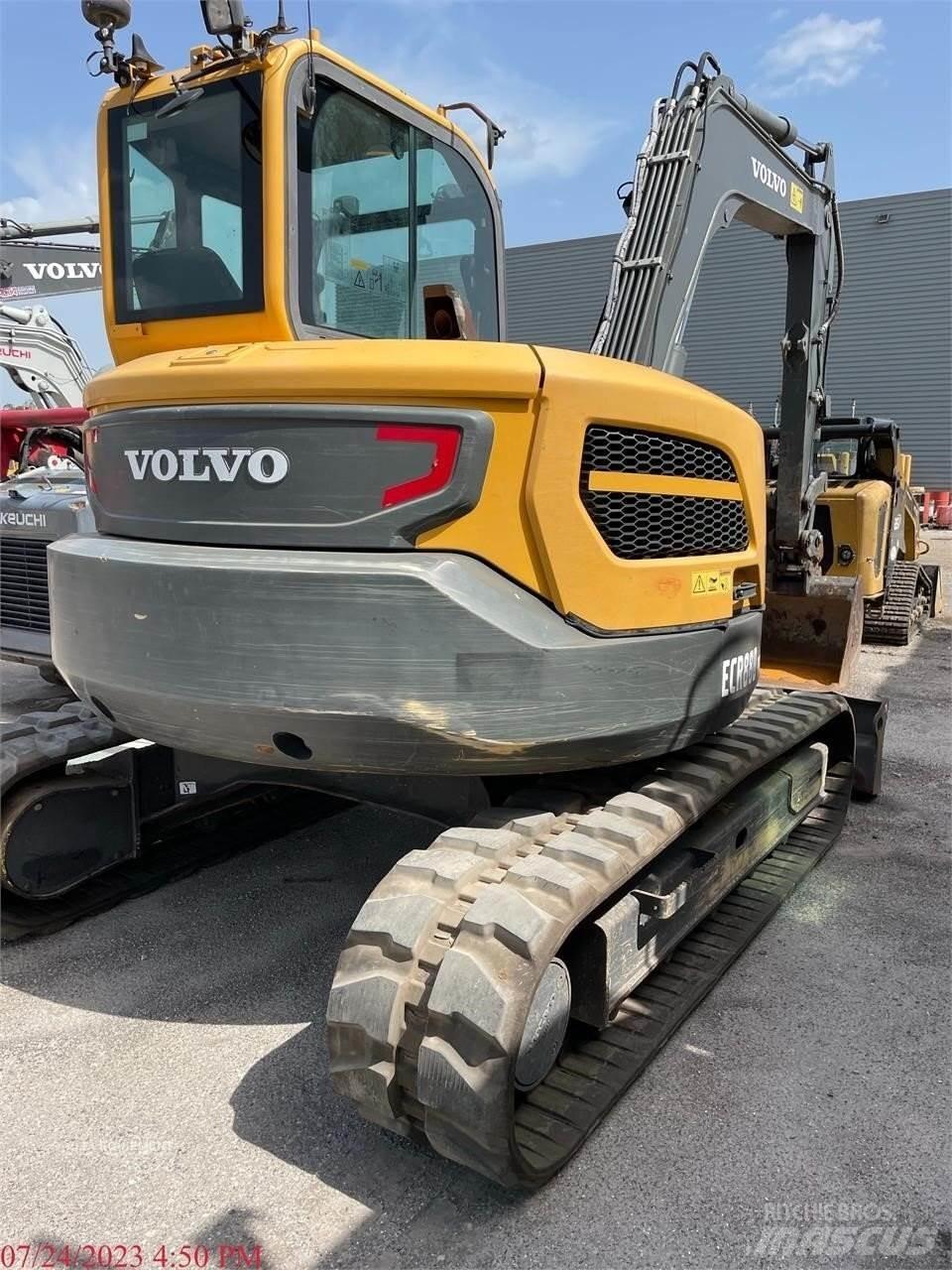 Volvo ECR88D Paletli ekskavatörler