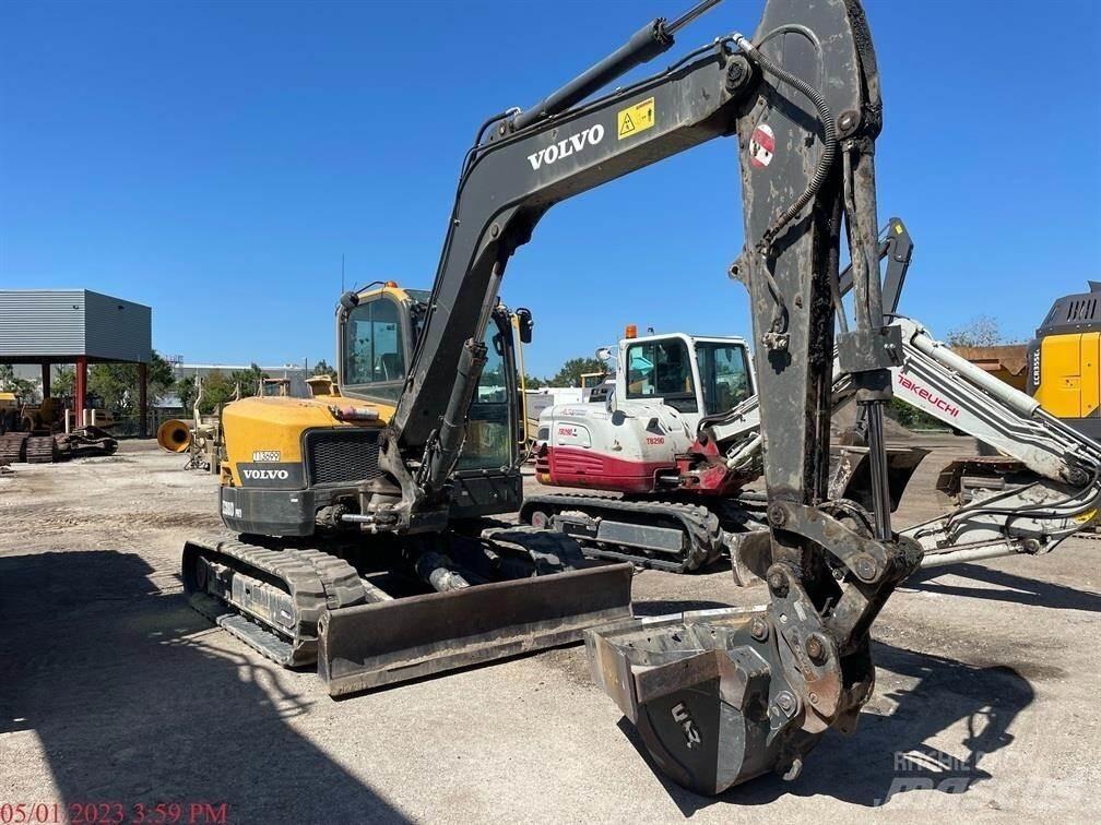 Volvo ECR88D Paletli ekskavatörler