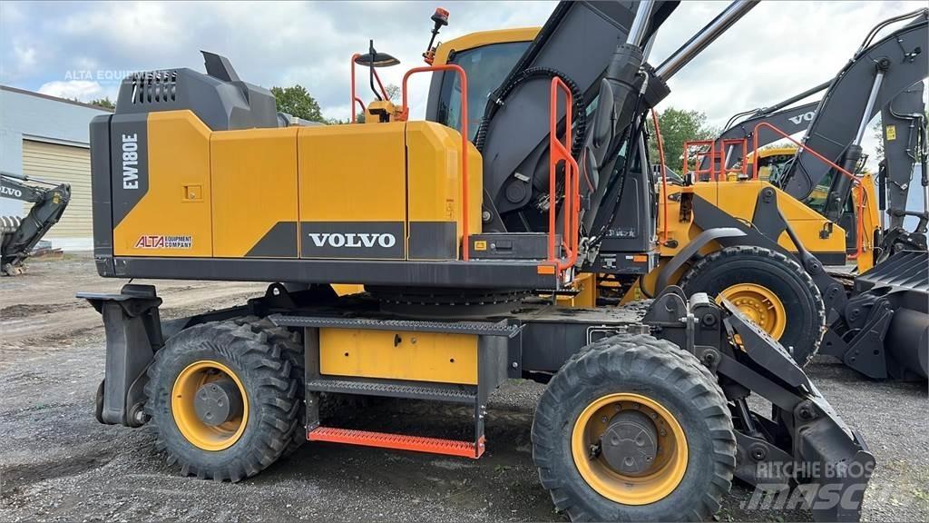 Volvo EW180E Lastik tekerli ekskavatörler