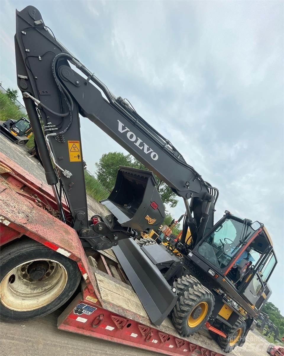 Volvo EW220E Lastik tekerli ekskavatörler