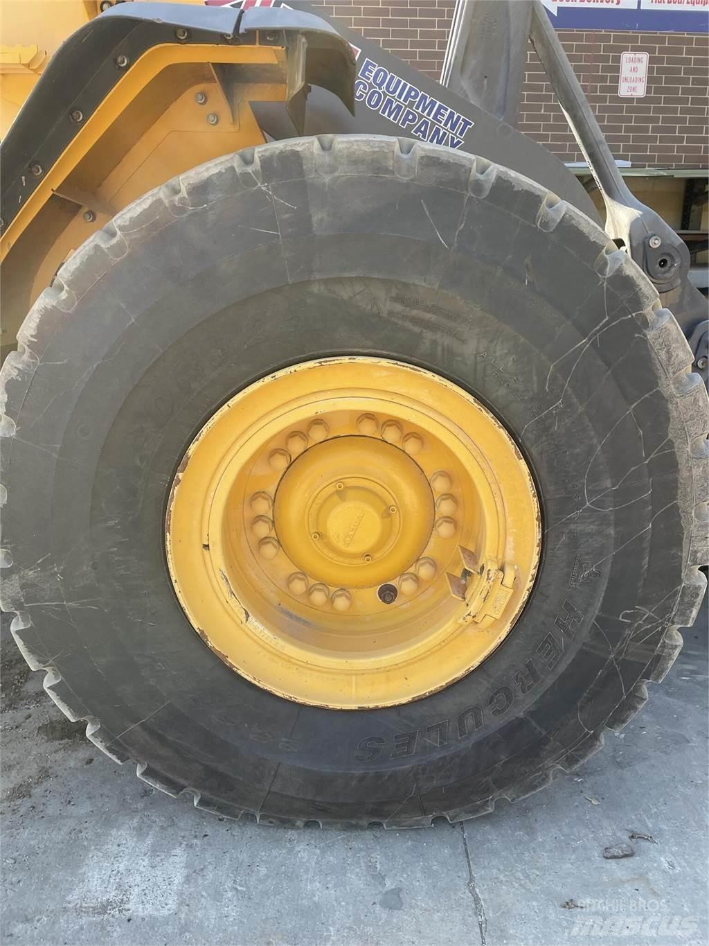 Volvo L110H Tekerlekli yükleyiciler