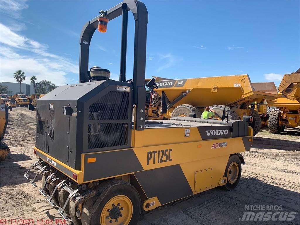 Volvo PT125C Pnömatik lastikli silindirler