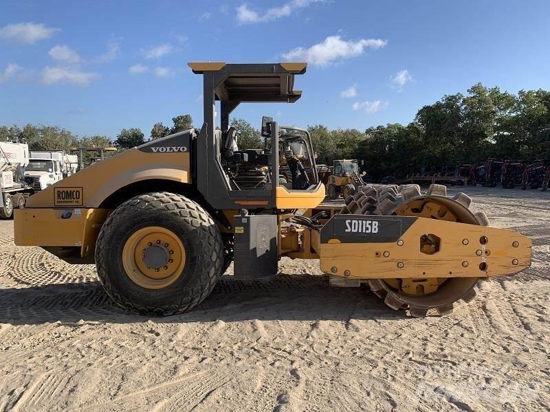 Volvo SD115B Atik eziciler