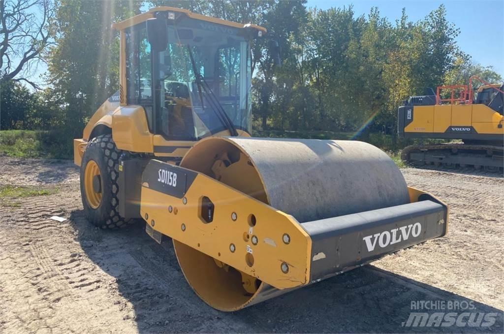 Volvo SD115B Çift tamburlu silindirler