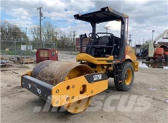 Volvo SD75B Çift tamburlu silindirler
