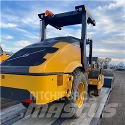Volvo SD75B Çift tamburlu silindirler