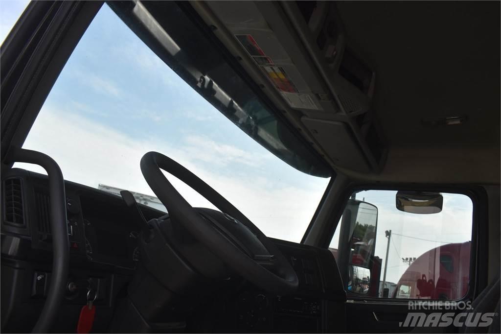 Volvo VHD104F300 Damperli kamyonlar