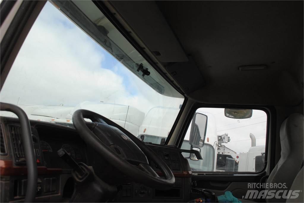 Volvo VHD64B200 Transmikserler