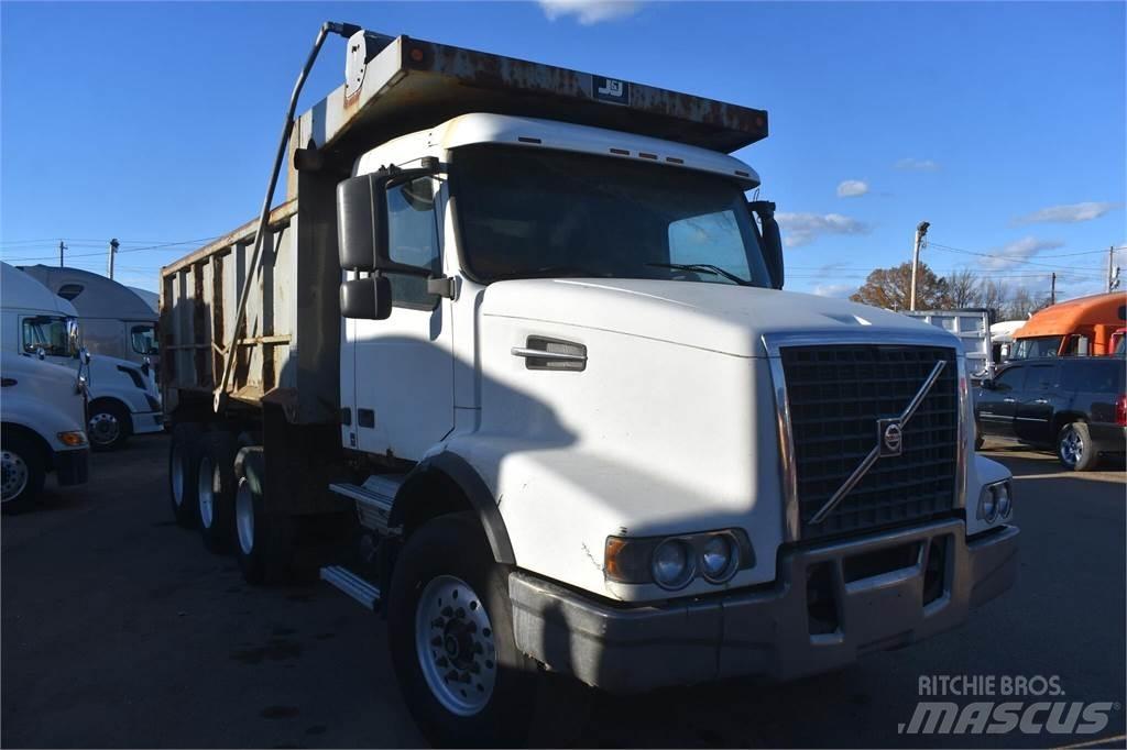 Volvo VHD84B200 Damperli kamyonlar