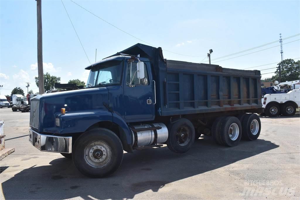 Volvo WG64T Damperli kamyonlar