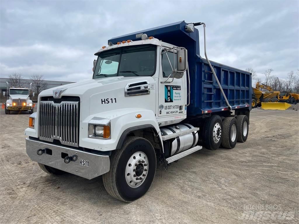 Western Star 4700 Diger