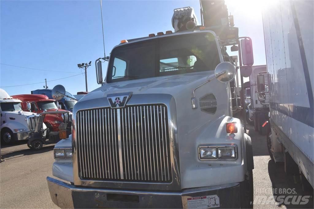 Western Star 4900 Araç üzeri vinçler