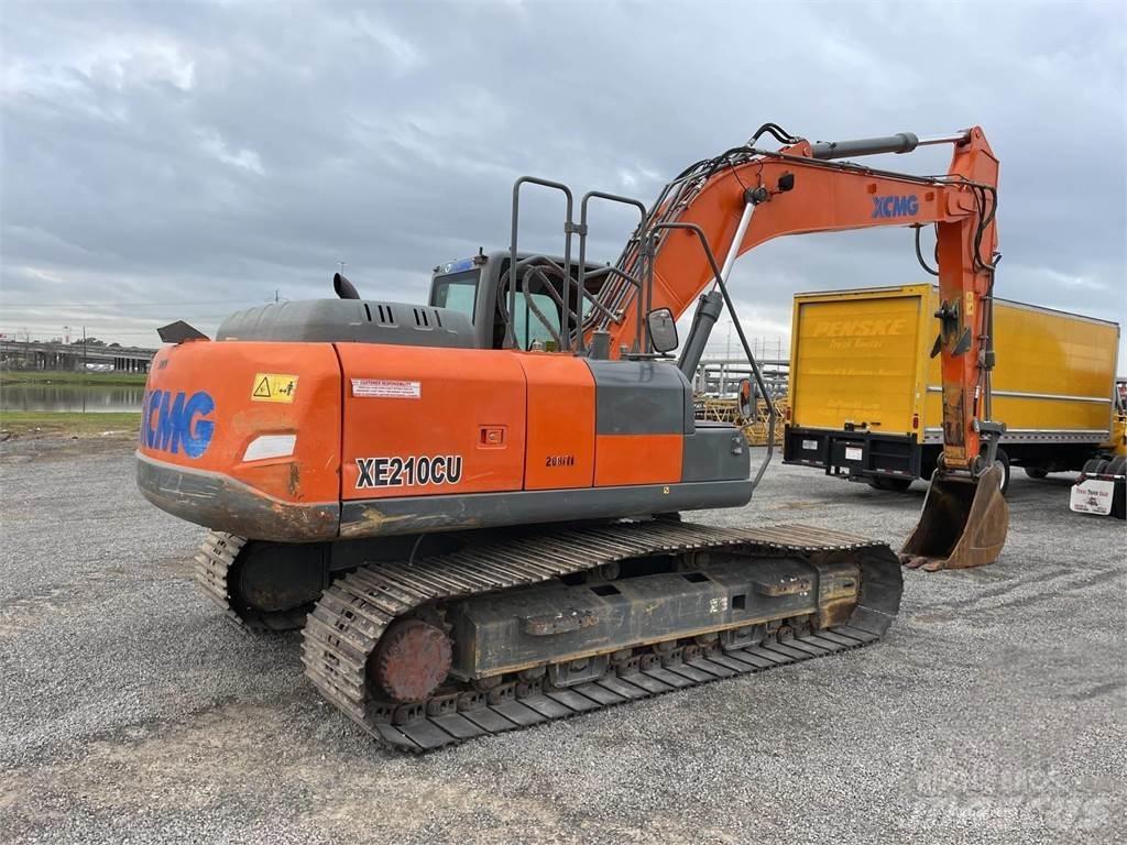 XCMG XE210CU Paletli ekskavatörler