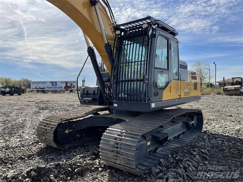 XCMG XE210U Paletli ekskavatörler