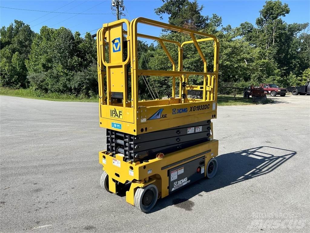 XCMG XG1932DC Makasli platformlar