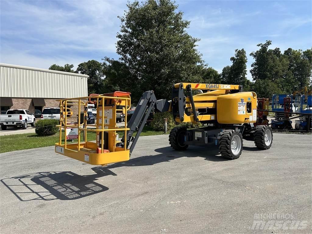 XCMG XGA45J Körüklü personel platformları