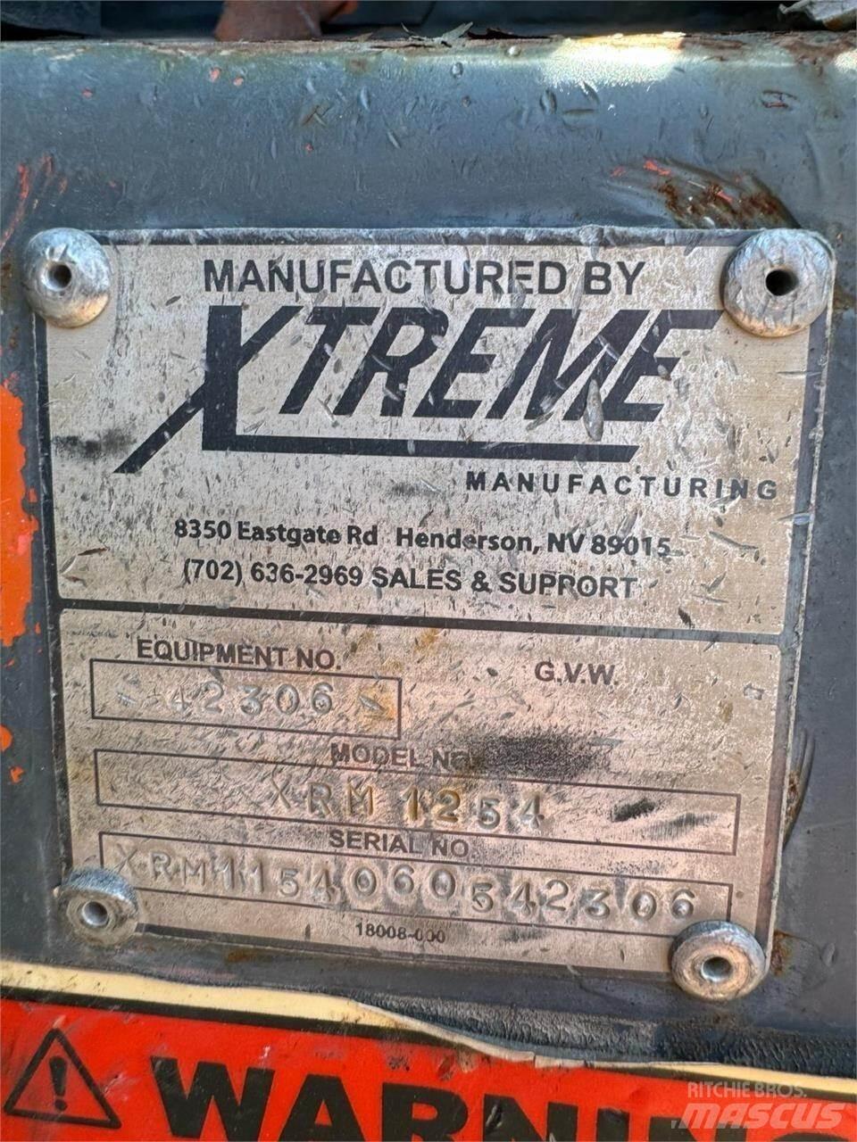 Xtreme MFG XRM1254 Teleskopik yükleyiciler