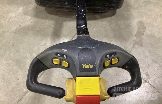 Yale MPB040E Transpaletler