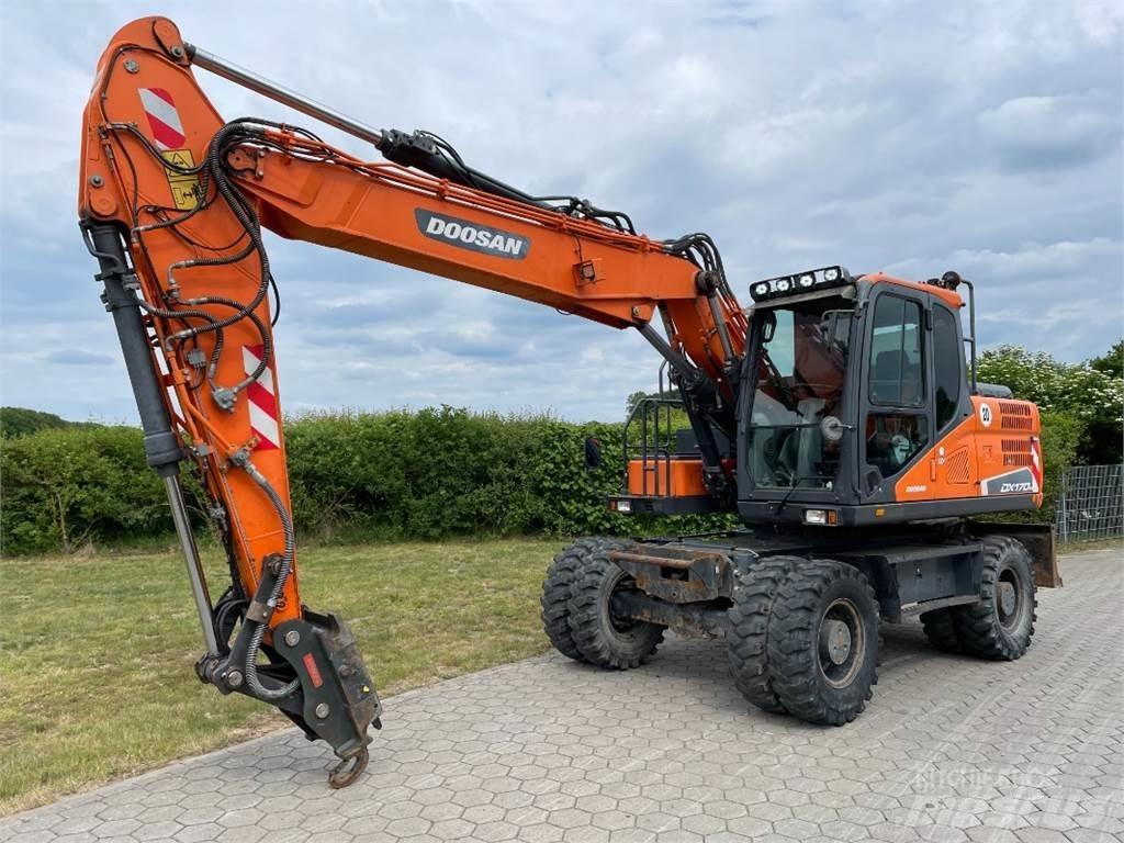 Doosan DX170W-5 Lastik tekerli ekskavatörler