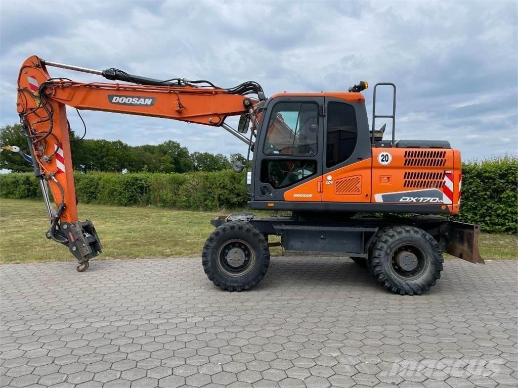 Doosan DX170W-5 Lastik tekerli ekskavatörler